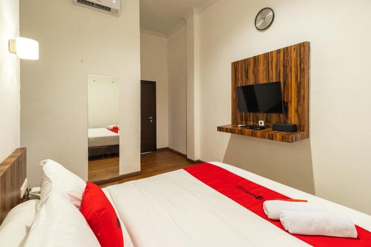 Reddoorz @ Binjai Hotel ภายนอก รูปภาพ